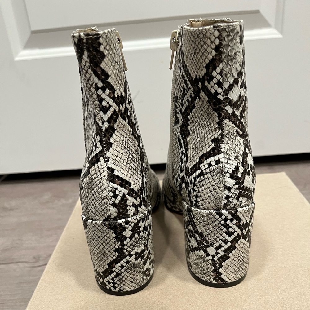 UO Booties - Picture 2 of 9